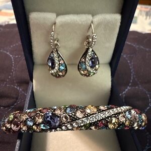 Brighton Set. Wow! Earrings+bracelet. Trust YourJourney. Sparkling crystal gems.